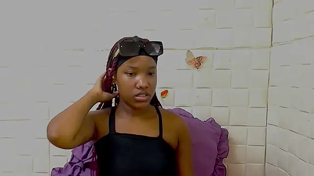 EroticSexyPrada online show from 03.16.26