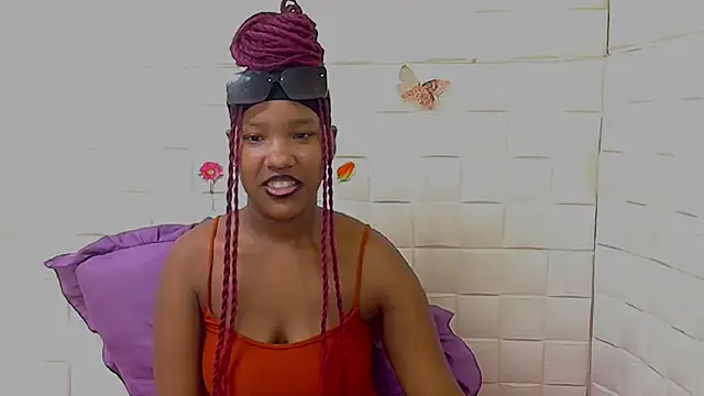 EroticSexyPrada online show from 03.16.26