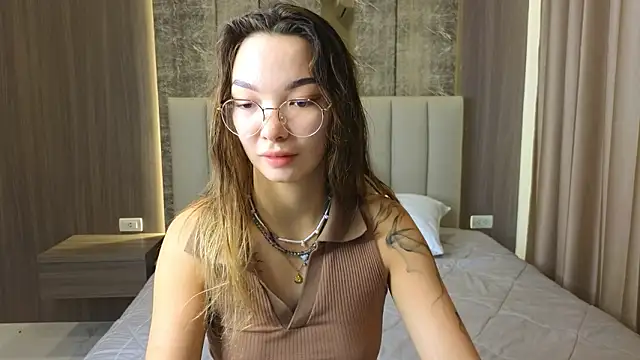 Snapshot of SusannJohnson chatting on 01.17.26 SusannJohnson online show from 01.17.26