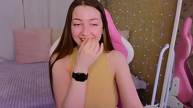 Ann moon   online show from 02.06.25