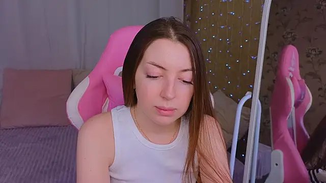 Ann moon   online show from 02.12.25