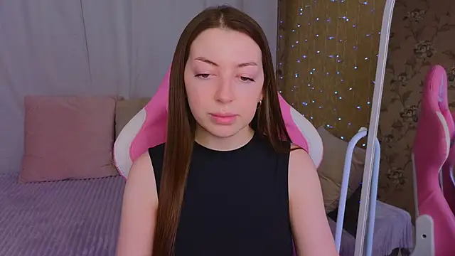 Ann moon   online show from 02.22.25