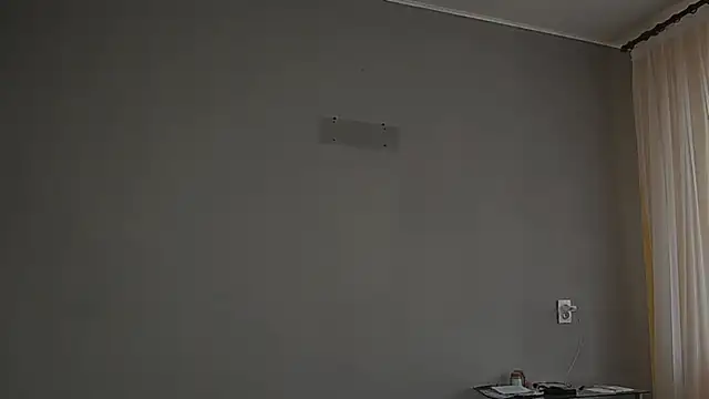 Eva Gloryy online show from 04.10.26