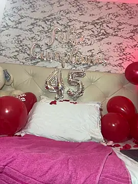 Lili  taylor online show from 02.04.26