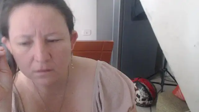 Yohis Kiut25 online show from 09.21.25