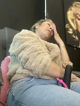 viktoria davis  online show from 02.03.26