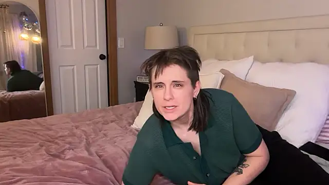 Officiallyonlytams online show from 01.10.26