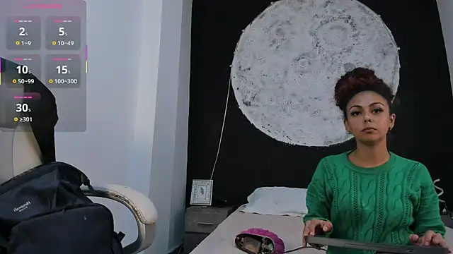 DalayMoore online show from 10.12.25