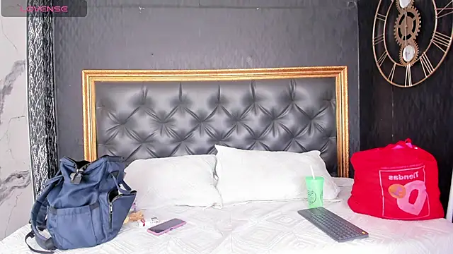 DalayMoore online show from 12.04.25