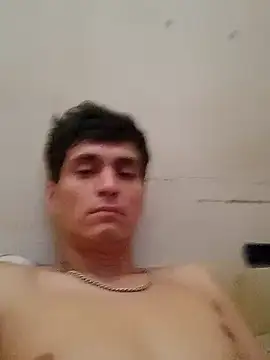 Snapshot of EstebanAkyLu chatting on 02.03.25 EstebanAkyLu online show from 02.03.25