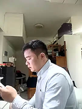 Snapshot of goodboyfcy chatting on 01.21.25 goodboyfcy online show from 01.21.25