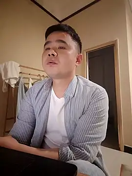 Snapshot of goodboyfcy chatting on 02.11.25 goodboyfcy online show from 02.11.25