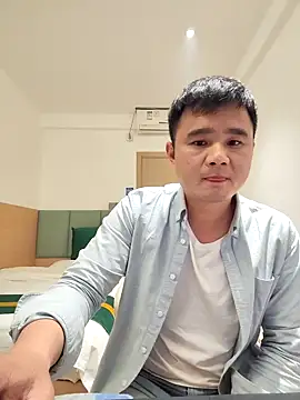 Snapshot of goodboyfcy chatting on 02.27.25 goodboyfcy online show from 02.27.25