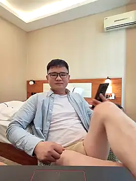 Snapshot of goodboyfcy chatting on 03.05.25 goodboyfcy online show from 03.05.25