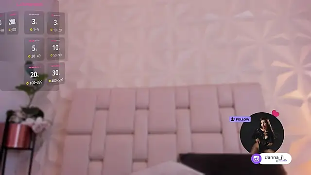 Snapshot of DannaJhonson1 chatting on 02.24.25 DannaJhonson1 online show from 02.24.25