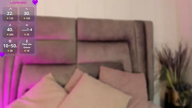 DannaJhonson1 online show from 02.04.26