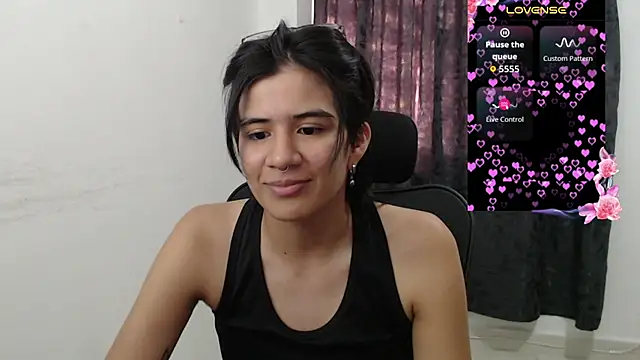 Snapshot of Dha_lia0 chatting on 02.26.26 Dha lia0 online show from 02.26.26