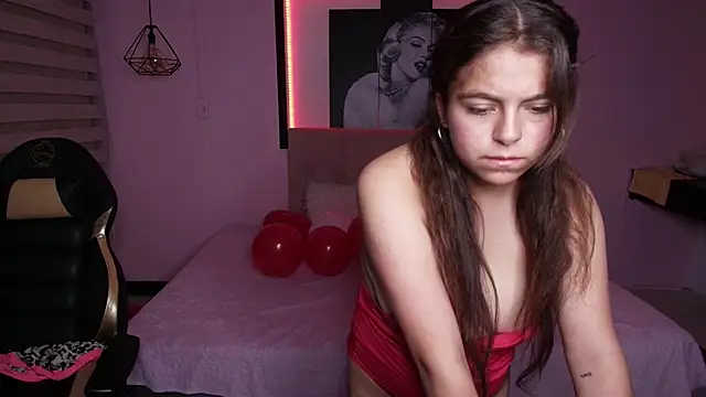 Kitten Cam online show from 02.14.25