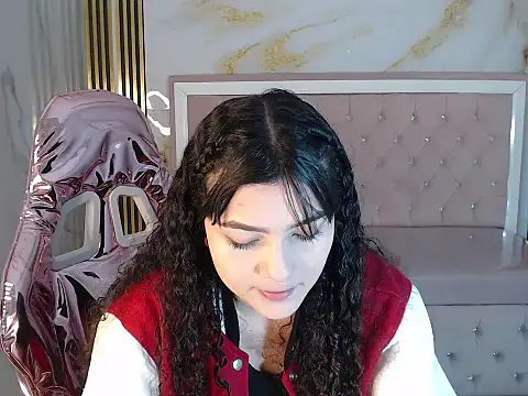 Snapshot of shalon_diaz_s chatting on 03.07.25 shalon diaz s online show from 03.07.25