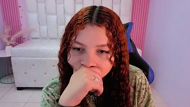 Snapshot of shalon_diaz_s chatting on 04.27.26 shalon diaz s online show from 04.27.26