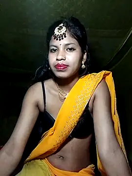 Snapshot of Hot_couple_1 chatting on 03.11.25 Hot couple 1 online show from 03.11.25