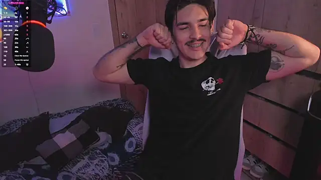 Snapshot of MaasterGerry chatting on 02.08.25 MaasterGerry online show from 02.08.25