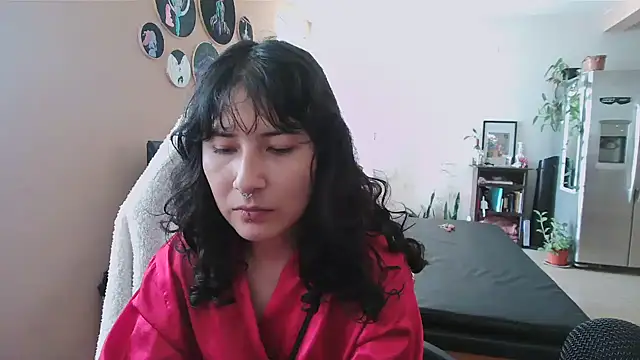 GinnyDelice online show from 10.11.25