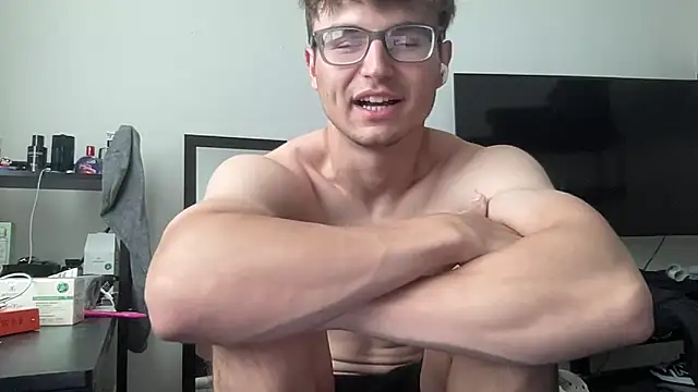 Snapshot of ryan_28747 chatting on 05.28.26 ryan 28747 online show from 05.28.26