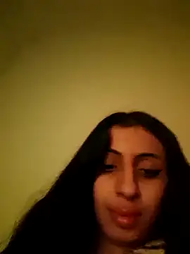 Snapshot of majdolin78 chatting on 01.18.25 majdolin78 online show from 01.18.25