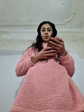 Snapshot of majdolin78 chatting on 01.20.25 majdolin78 online show from 01.20.25