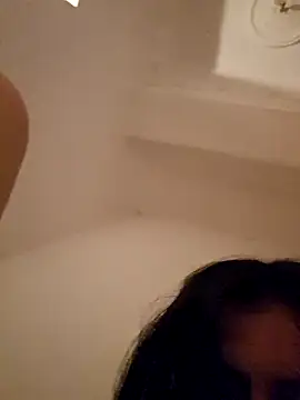 Snapshot of majdolin78 chatting on 01.21.25 majdolin78 online show from 01.21.25