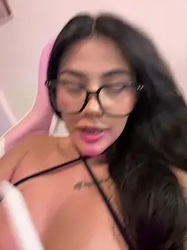 Snapshot of angelic1 chatting on 07.18.26 angelic1 online show from 07.18.26