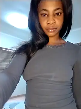 Snapshot of Godessofpleasxa chatting on 10.11.25 Godessofpleasxa online show from 10.11.25