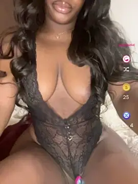 Snapshot of 3xoticNiyah chatting on 04.23.26 3xoticNiyah online show from 04.23.26