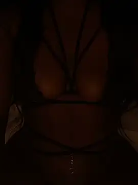 Snapshot of 3xoticNiyah chatting on 05.16.26 3xoticNiyah online show from 05.16.26