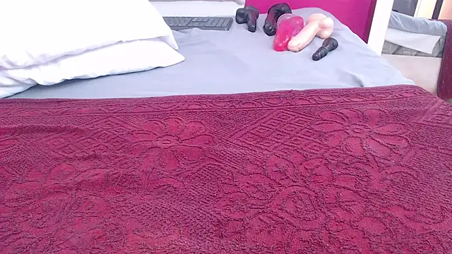 Snapshot of tinyy_whore18 chatting on 01.20.25 tinyy whore18 online show from 01.20.25