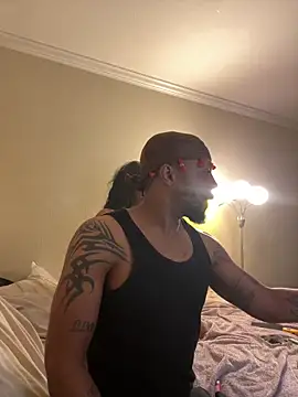 FreakyRu online show from 05.31.26