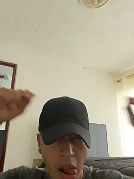 Diegosavage3 online show from 02.19.25