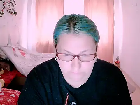 Snapshot of mayamayx chatting on 05.10.26 mayamayx online show from 05.10.26