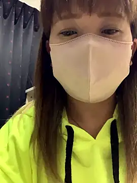 Snapshot of ran_xx_x chatting on 10.15.25 ran xx x online show from 10.15.25