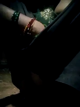 Bhuvi Bedi online show from 09.20.25