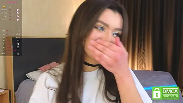 Snapshot of beatrishaa chatting on 02.12.25 beatrishaa online show from 02.12.25