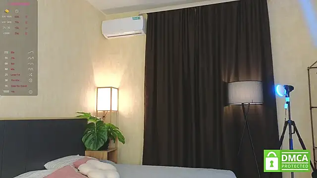 Snapshot of beatrishaa chatting on 02.20.25 beatrishaa online show from 02.20.25