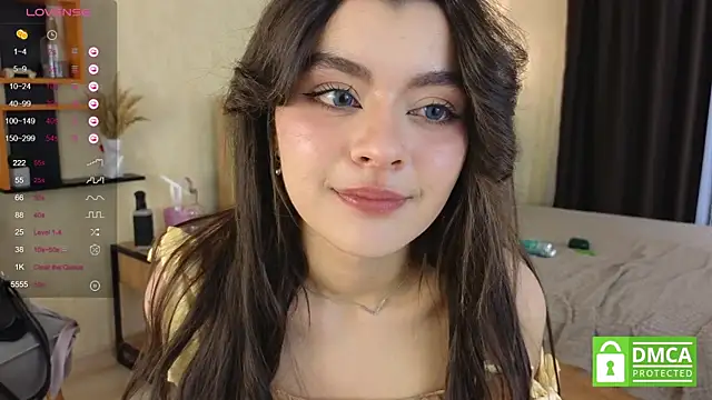 Snapshot of beatrishaa chatting on 03.11.25 beatrishaa online show from 03.11.25