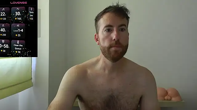 Snapshot of machohiberiko chatting on 09.20.25 machohiberiko online show from 09.20.25