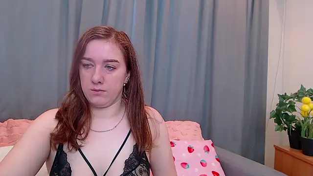 Snapshot of MarthaSimons chatting on 03.28.26 MarthaSimons online show from 03.28.26