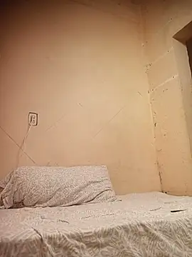 Snapshot of LuisMex1998 chatting on 07.23.26 LuisMex1998 online show from 07.23.26