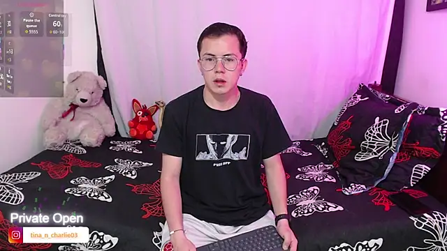 Snapshot of Tina_4_Charlie chatting on 09.24.25 Tina 4 Charlie online show from 09.24.25