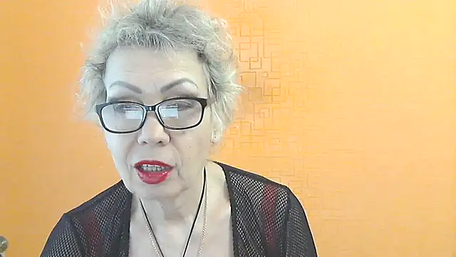 NessyJenixs online show from 02.17.26