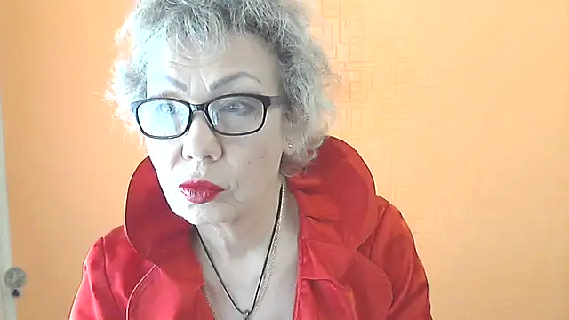 Snapshot of NessyJenixs chatting on 05.03.26 NessyJenixs online show from 05.03.26
